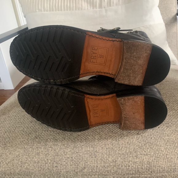 Frye Veronica Slouch Flat Leather Riding Boot, size 7.5B women’s - Picture 3 of 8